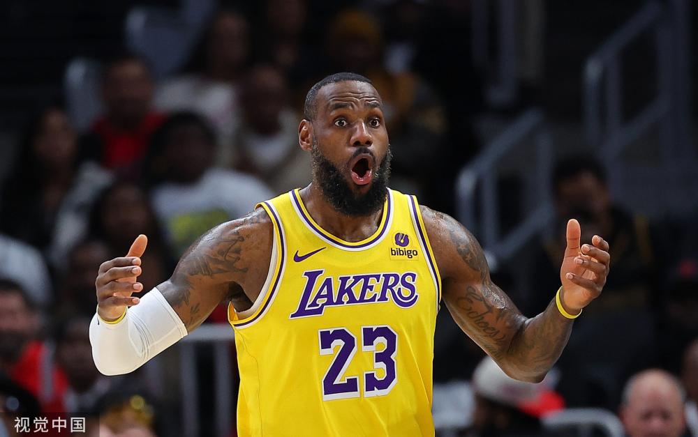 这位年轻的 这位年轻的