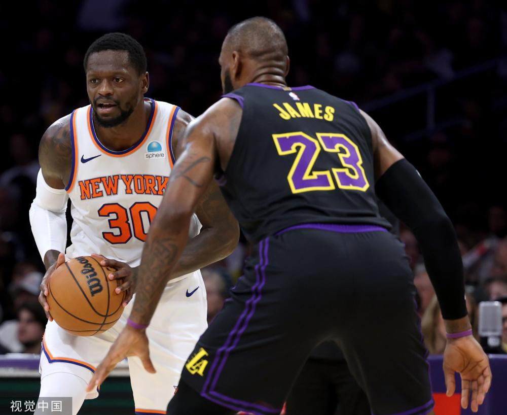 在防守端 在防守端