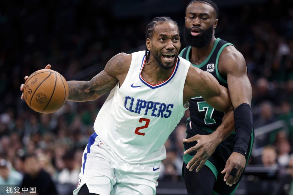 詹姆斯即将 詹姆斯即将