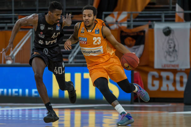 在夏季转会 在夏季转会